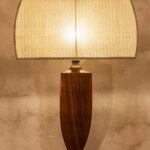 Paralume cucito con lati in chiffon arricciato. Lunghezza 50cm.