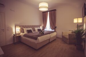 Chic & Town luxury rooms - Via dei due Macelli, Rome